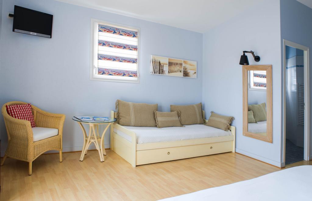 Hotel Jerodel Le Bois-Plage-en-Ré Екстериор снимка