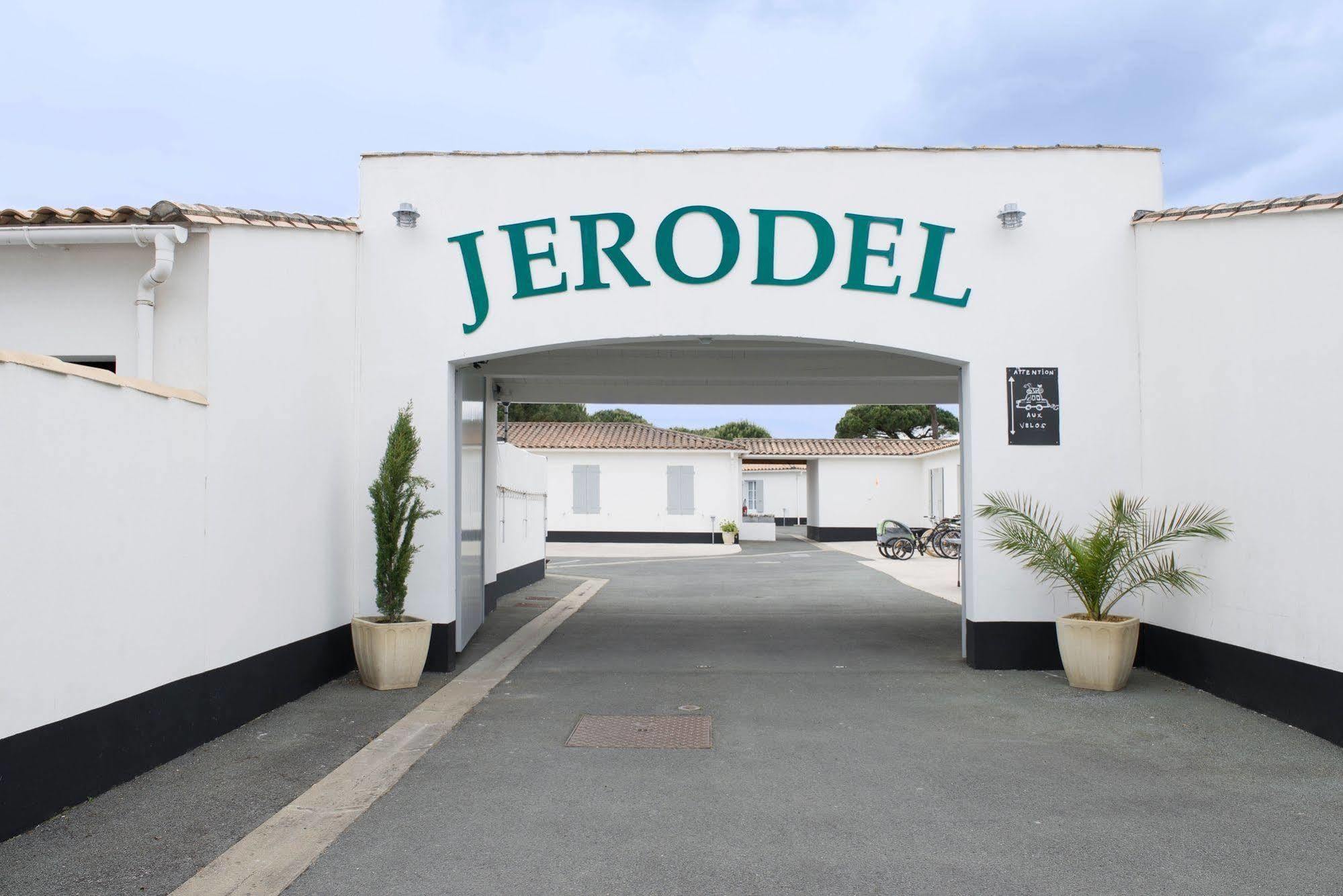 Hotel Jerodel Le Bois-Plage-en-Ré Екстериор снимка