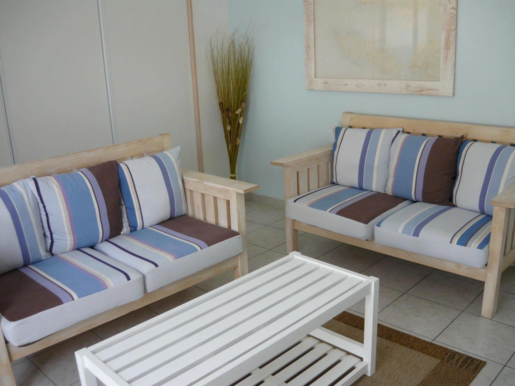 Hotel Jerodel Le Bois-Plage-en-Ré Екстериор снимка